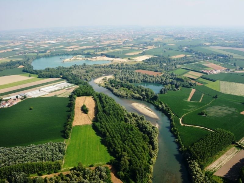 Veduta aerea del Po tra Carmagnola e Carignano